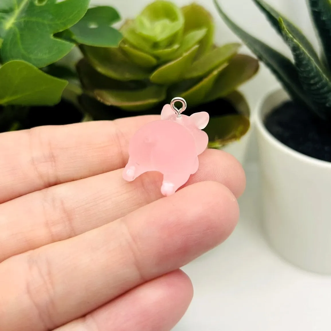 1, 4 or 20 Pieces: Pink Acrylic 3D Cute Pig Charm