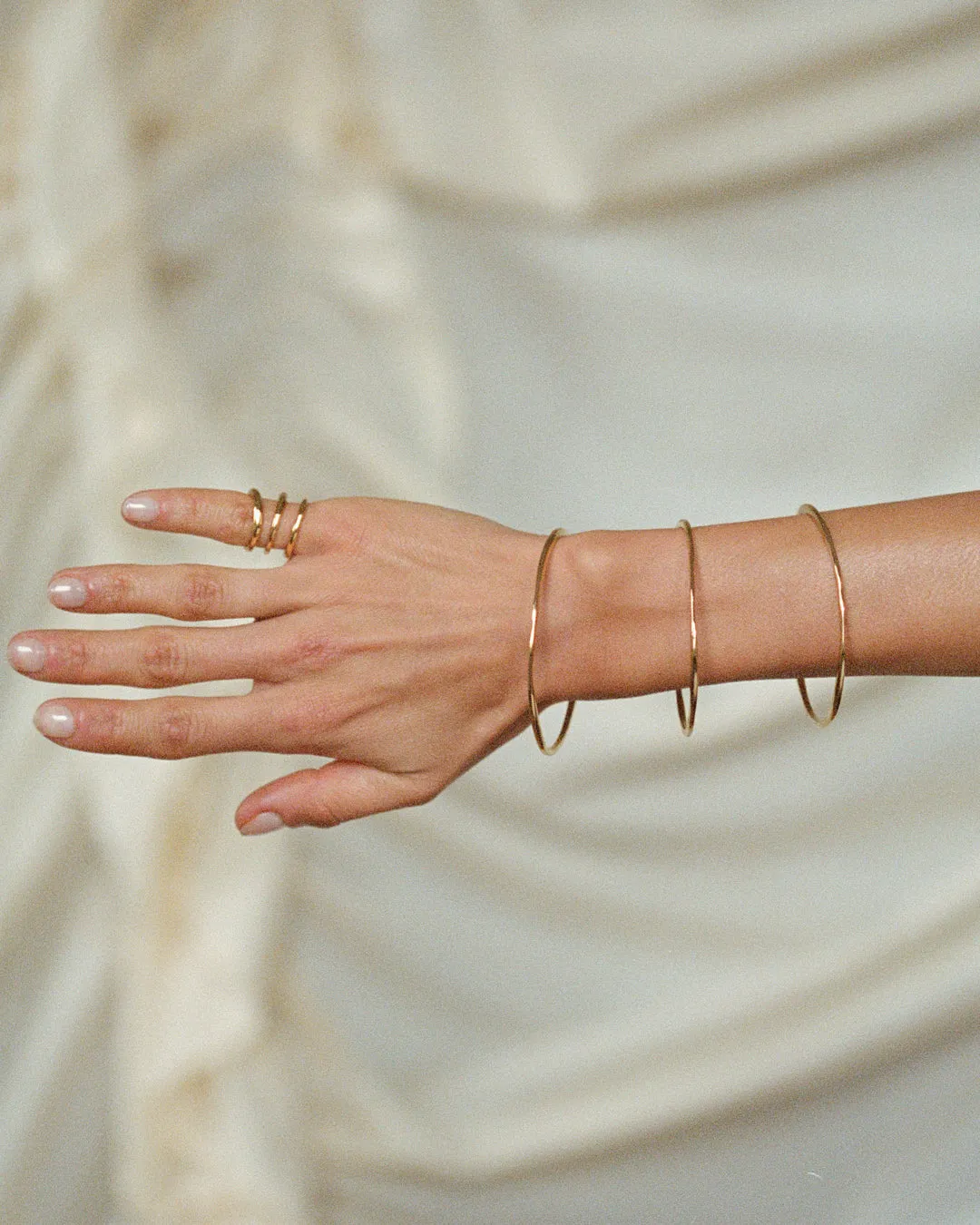 Arezou Bangle Set