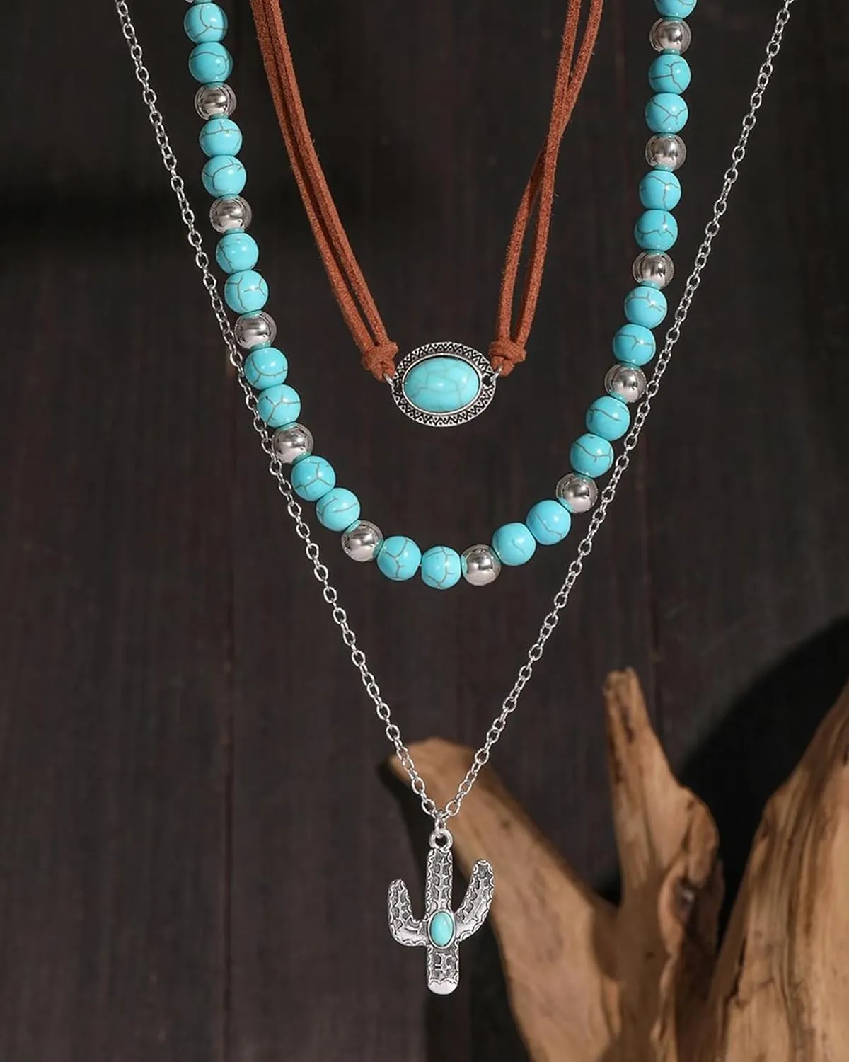 Layered Western Necklaces for Women Turquoise Beaded Necklaces Ox-Head Cactus Pendant Necklace Cowboy Cowgirl Choker Western Boho Jewelry Country Concert Outfit Accessories
